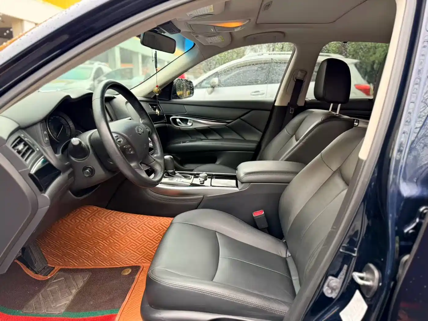 Infiniti Q70 2019 Q70L 2.0T Elite Edition фото 4