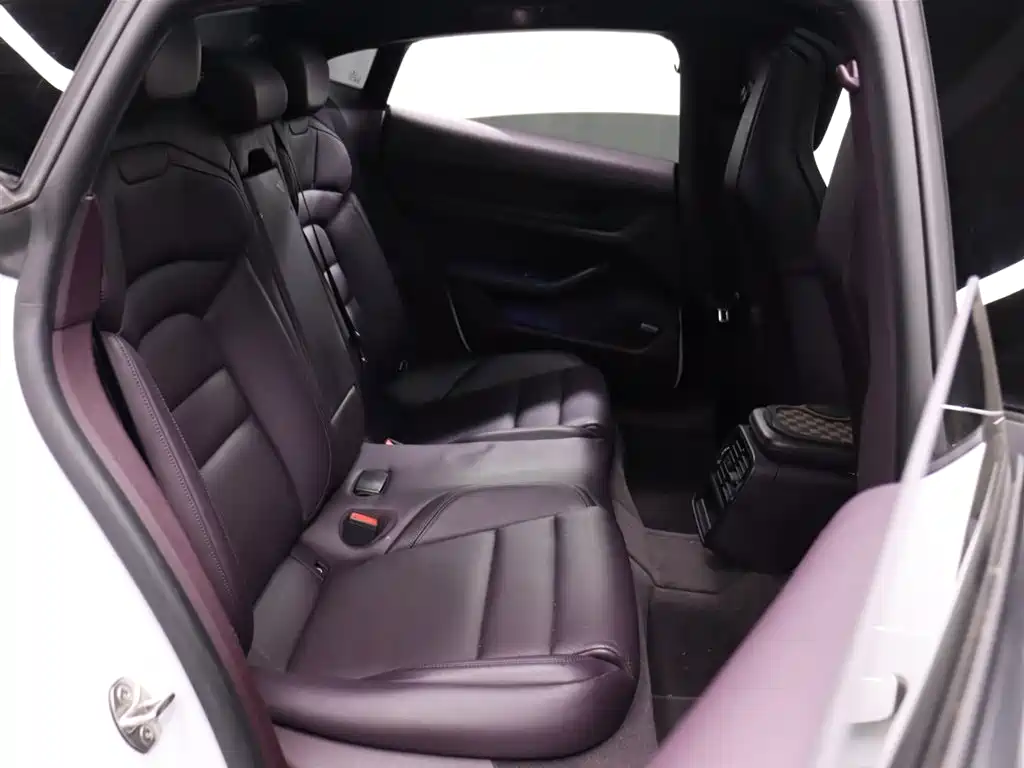 Porsche Taycan 2020 Taycan фото 25