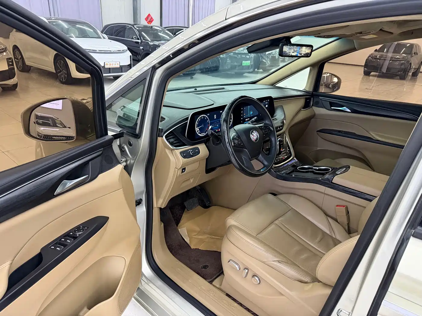 Buick GL8 2020 Model ES Landglory 653T Luxury фото 4