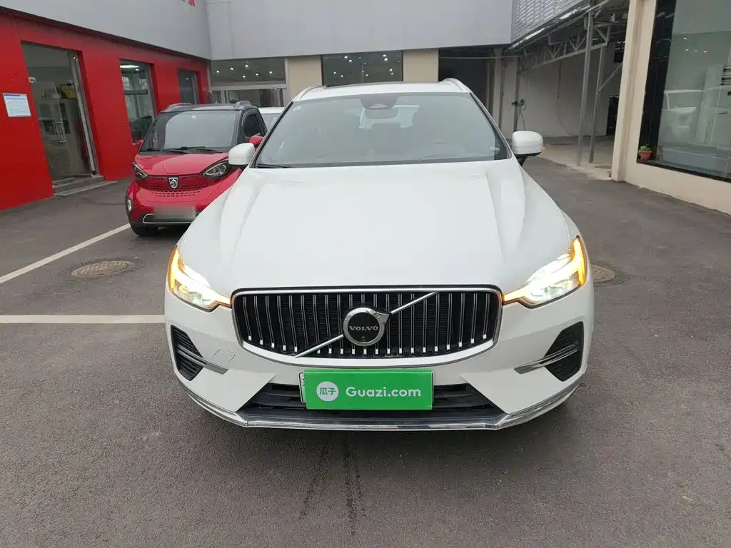 Volvo XC60 Plug-in Hybrid 2024 2025 Plug-in Hybrid Long Range AWD Zhiya Luxury Edition