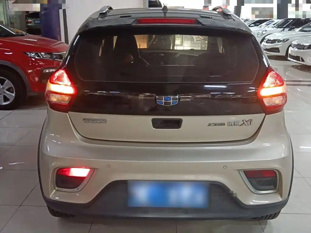 Geely Yuanjing X1 2017 2017 1.3L Auto Player Edition