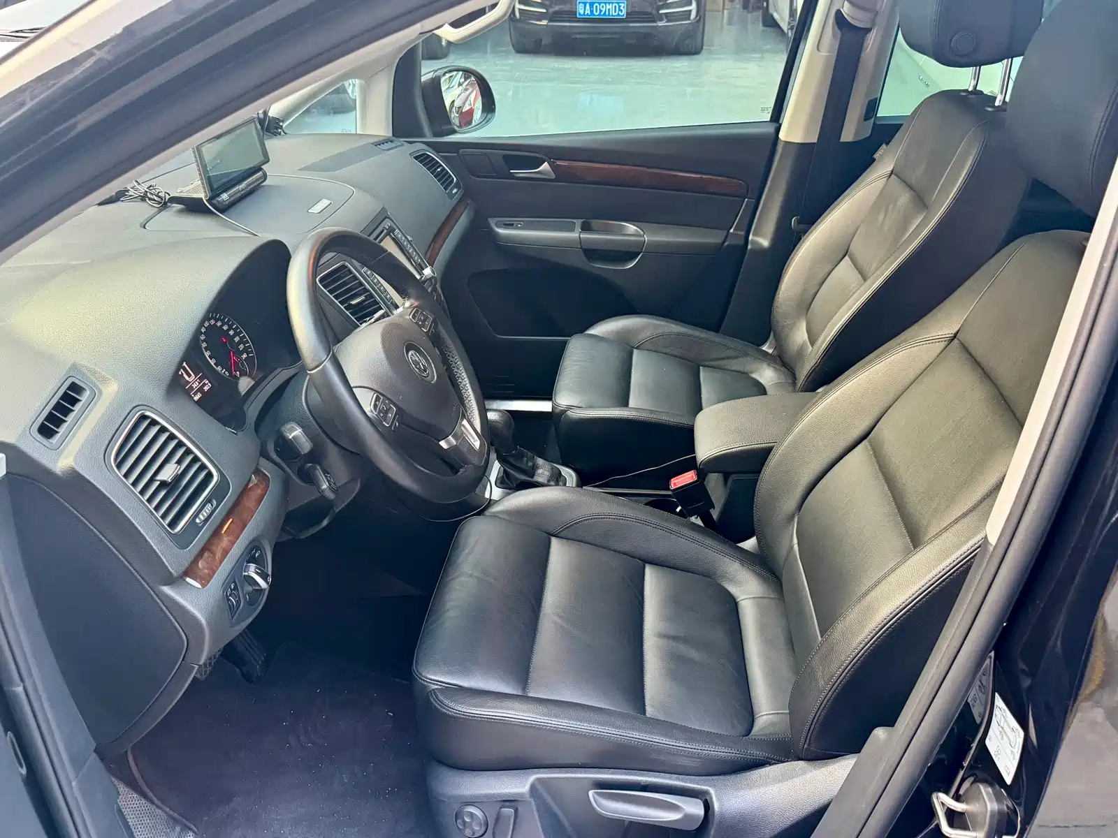 Фото 13 - Volkswagen Sharan