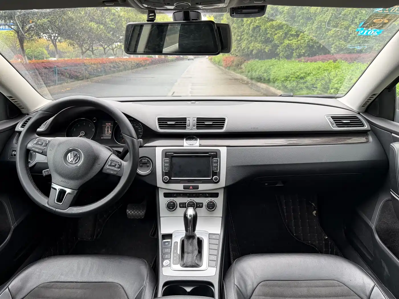 Volkswagen Magotan 2013 2.0TSI Premium фото 18