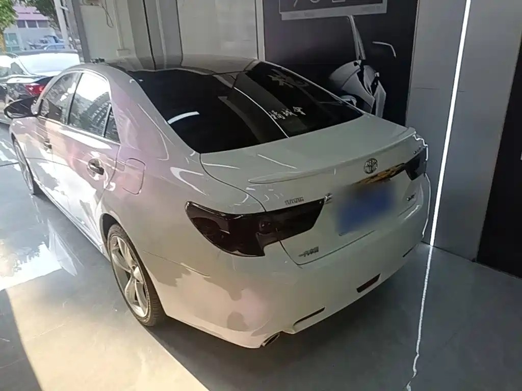 Toyota Reiz 2017 2013 2.5V Elite Edition