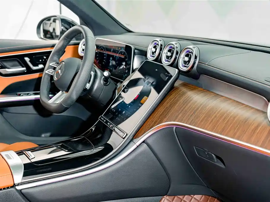 Mercedes-Benz GLC 2025 Facelift GLC 300 L 4MATIC Dynamic 5-seater фото 16
