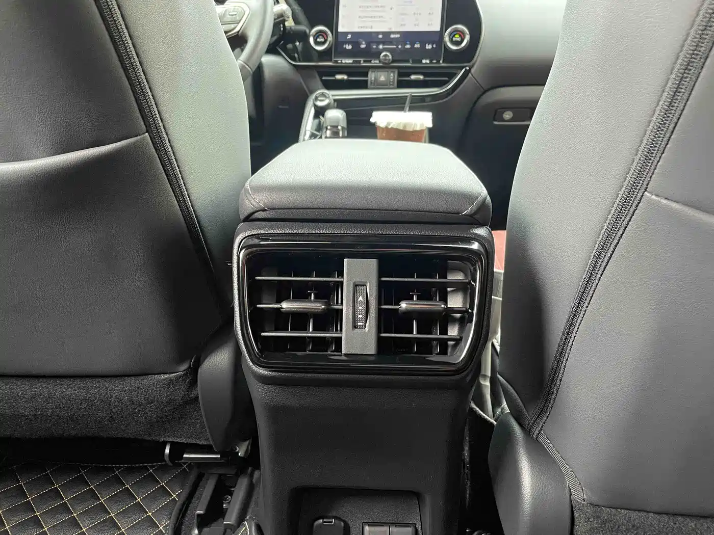 Lexus NX 2024 260 FWD Innovation Edition фото 15