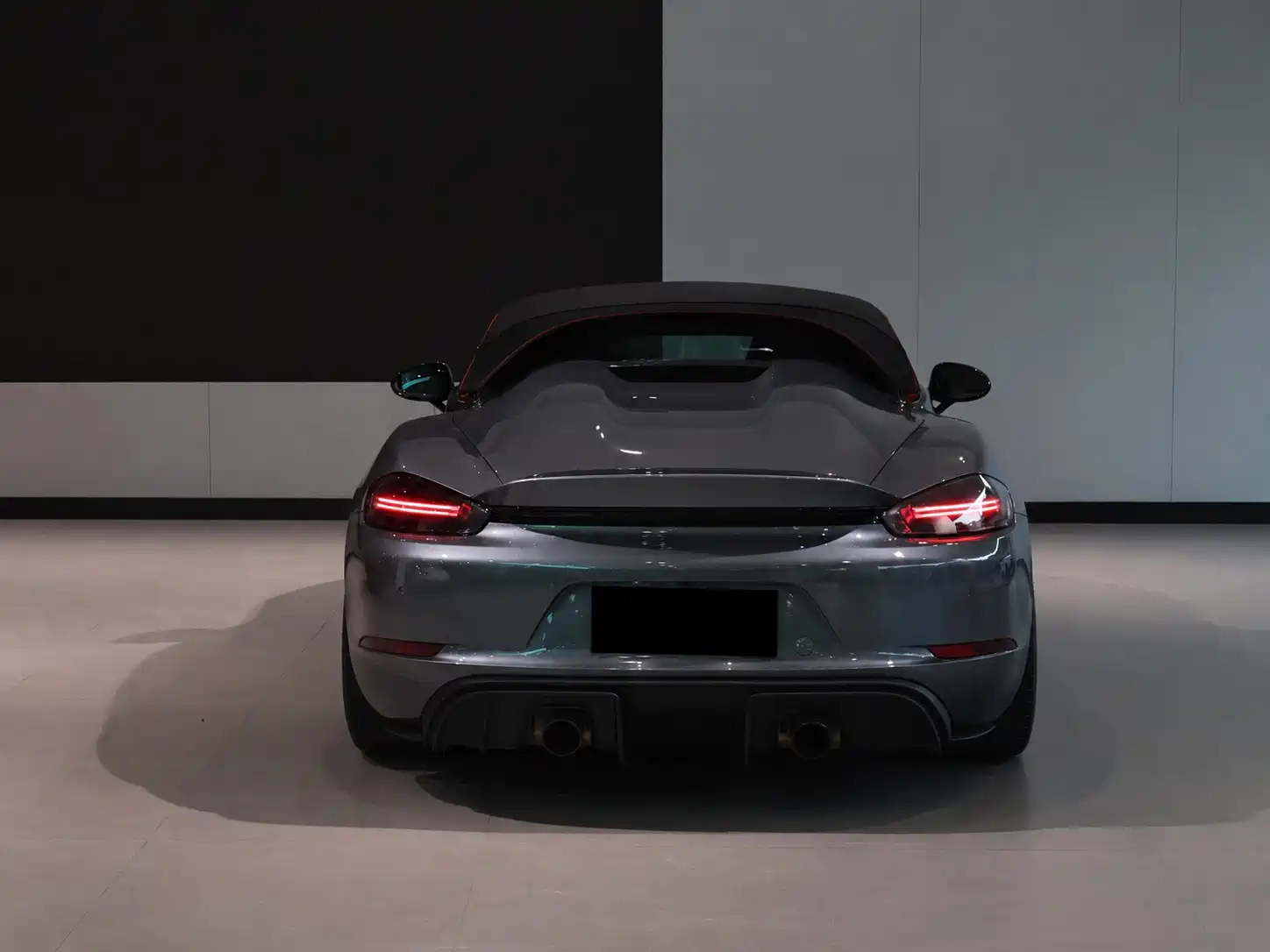 صورة 5 - Porsche 718