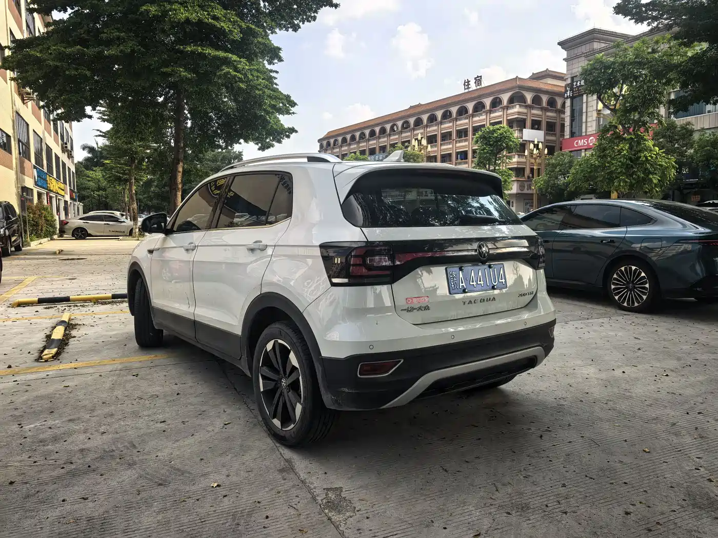 Volkswagen Tanying 2021 200TSI DSG Joy Smart Connect Edition фото 5