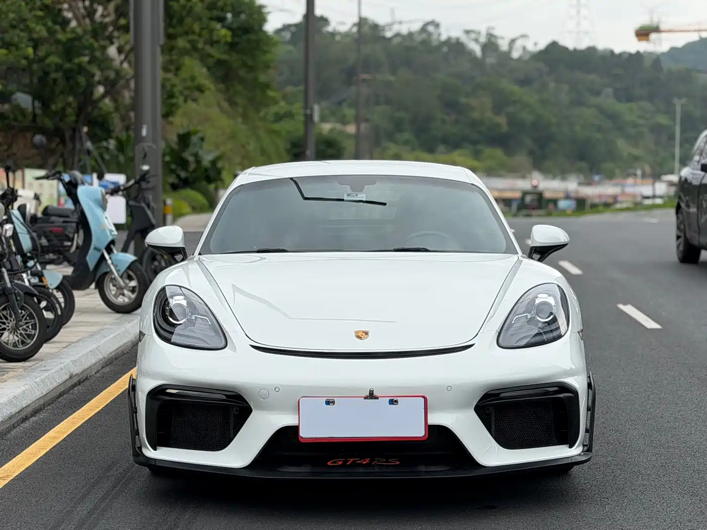 Porsche 718 2016 Cayman 2.0T фото 2