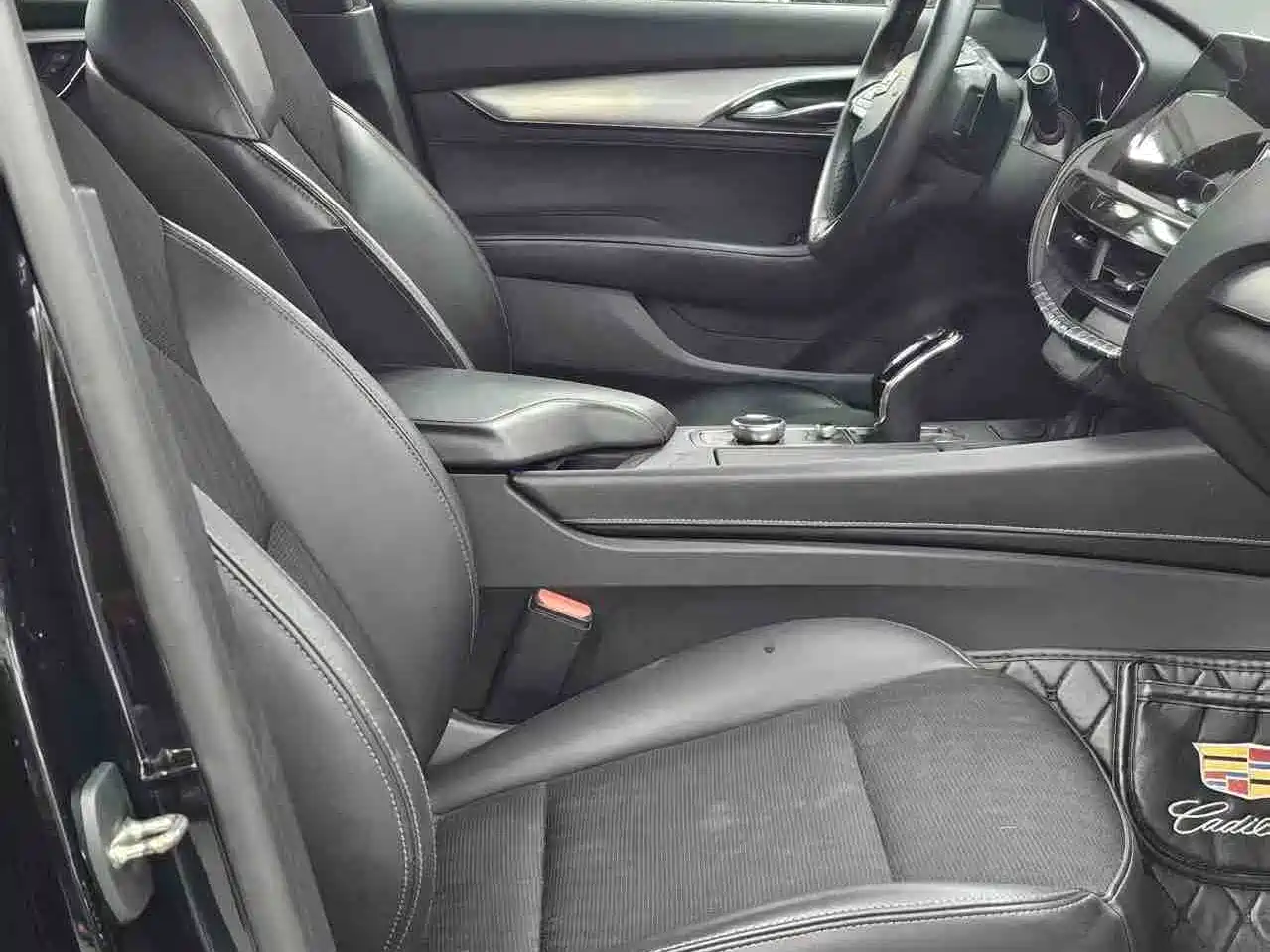 Фото 6 - Cadillac CT5