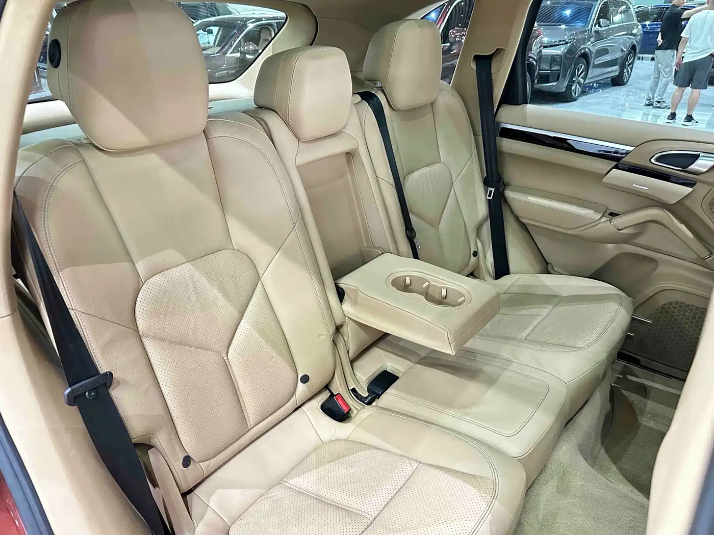 Porsche Cayenne 2011 Cayenne 3.0T фото 16