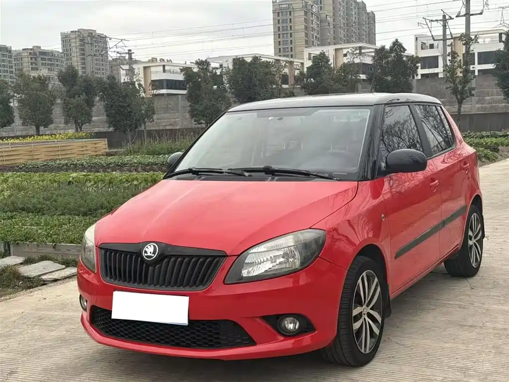 Škoda Fabia 2014 1.6L Automatic Sport Edition