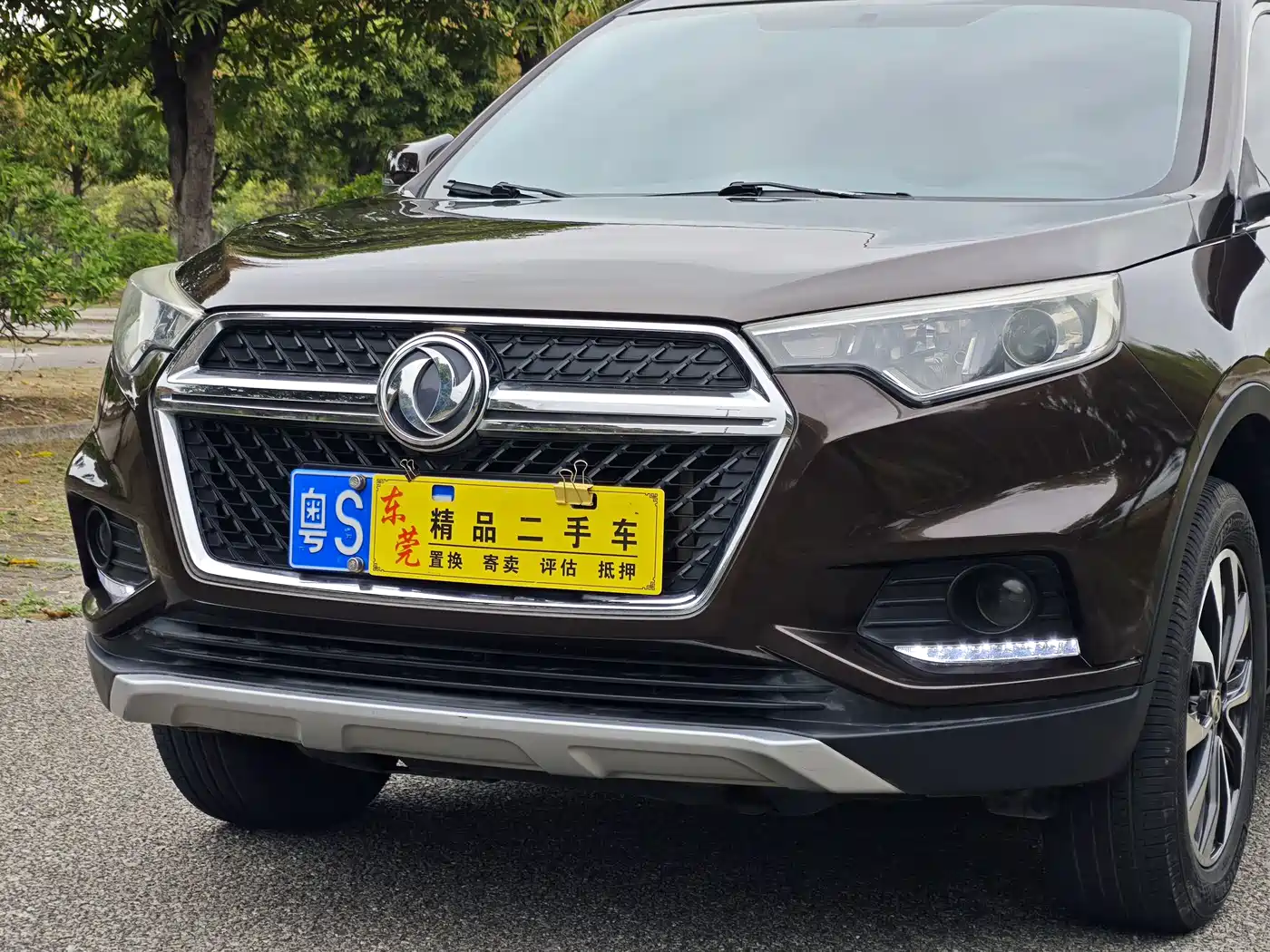 Dongfeng Fengdu MX5 2018 2016 1.4T Manual Luxury Edition
