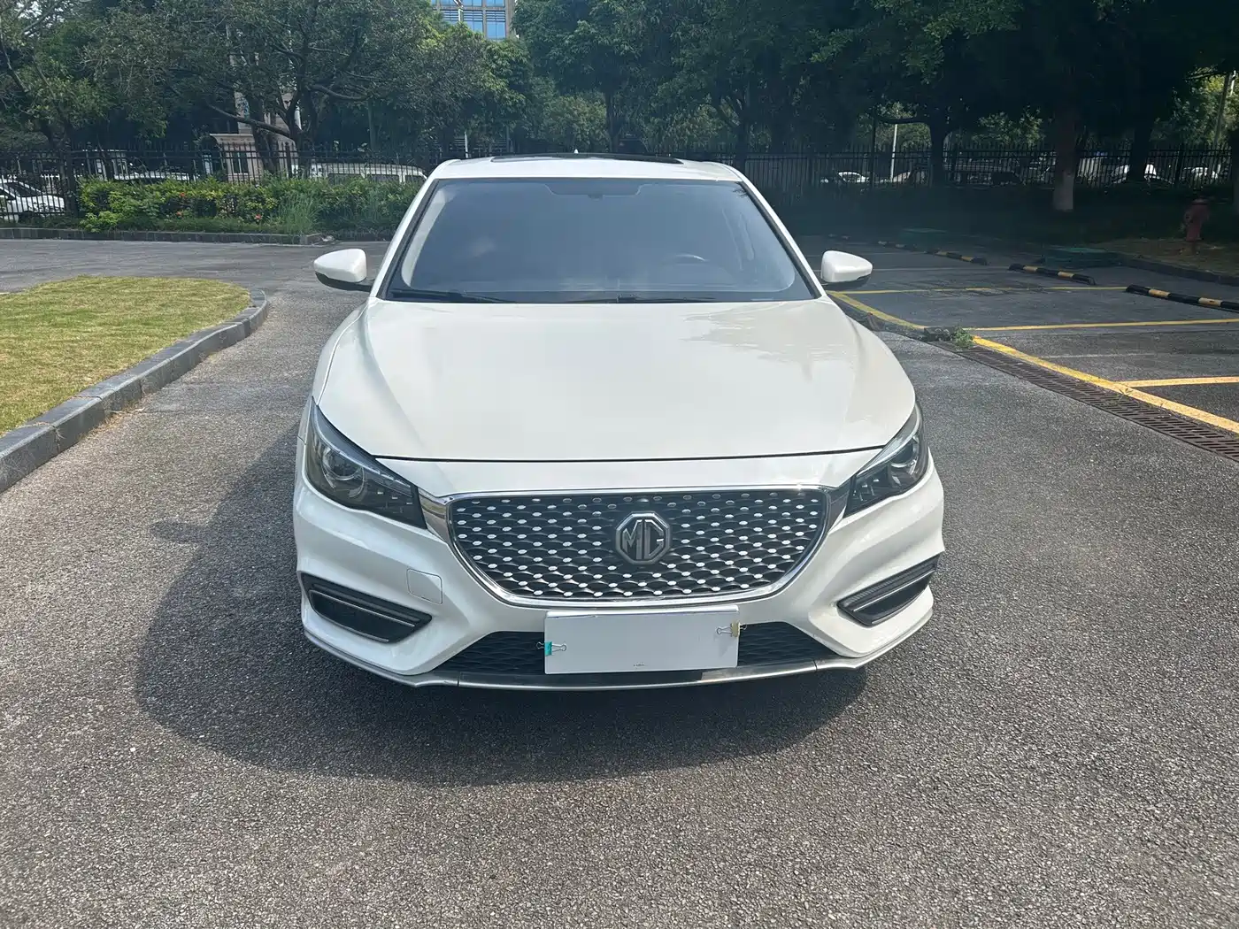 MG MG6 2018 2017 20T Automatic Luxury Smart Connect Version (China V)
