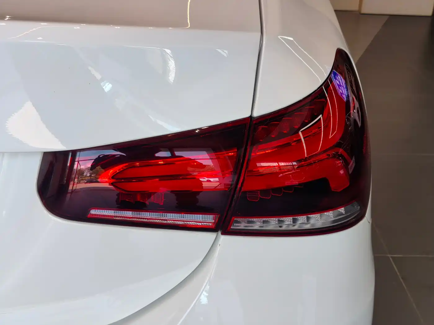 Mercedes-Benz A-Class 2020 Facelift A 200 L Sport Sedan Fashion фото 13