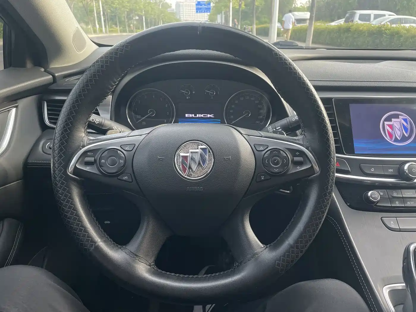 Buick LaCrosse 2021 552T Luxury Edition фото 12