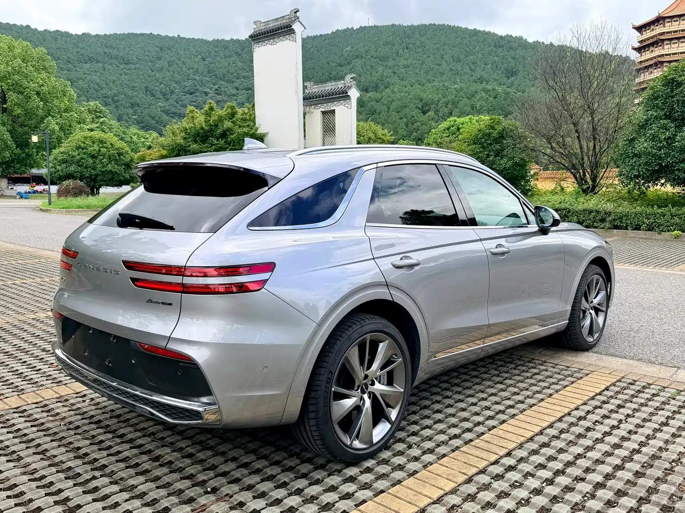 Genesis GV70 2025 2025 2.5T 4WD Flagship Edition