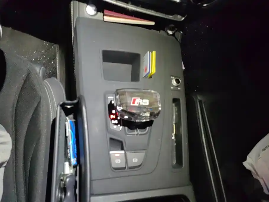 Audi Q5L 2024 Model 40 TFSI Luxury Dynamic фото 16