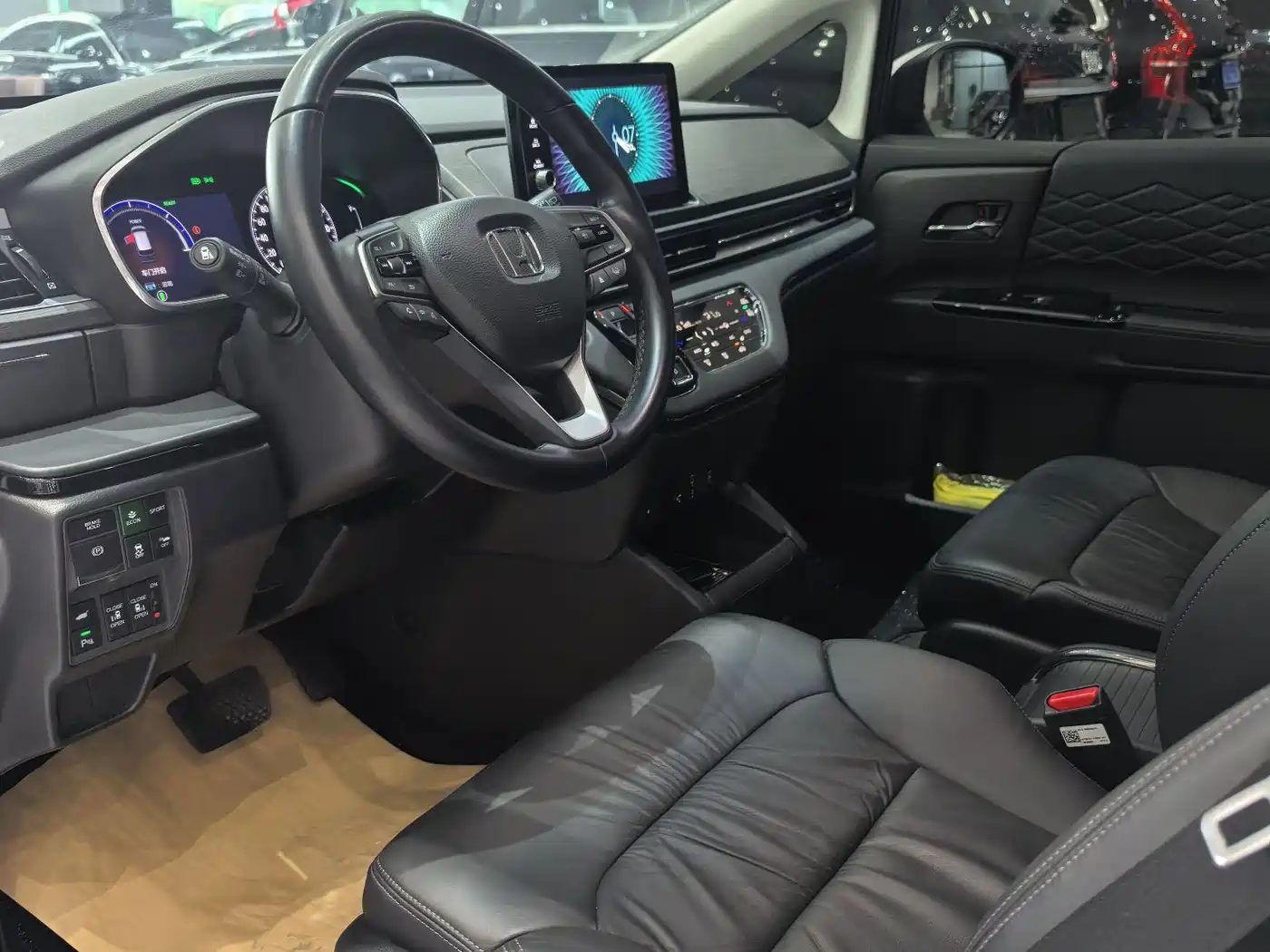 Honda Elysion 2025 2024 2.0L e:HEV Luxury Edition