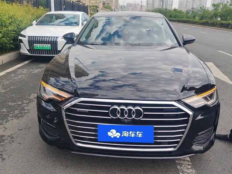 Audi A6L 2022 45 TFSI Premium Elegance фото 2