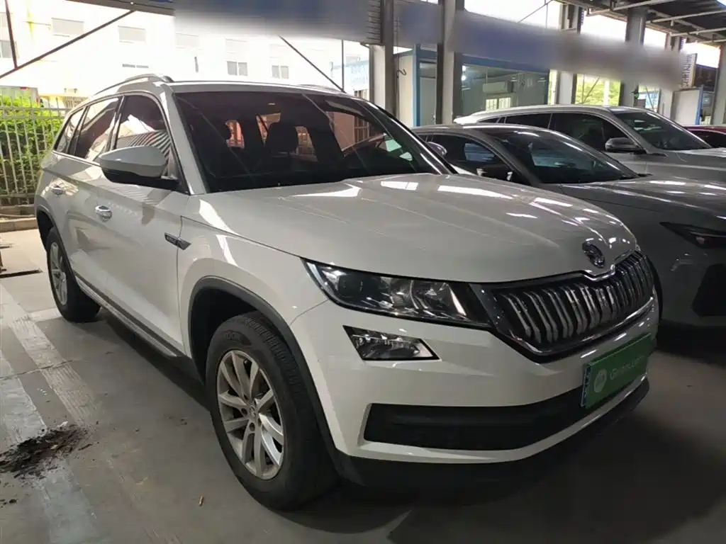 Škoda Kodiaq 2018 Facelift TSI330 5-seat 2WD Comfort Edition фото 4