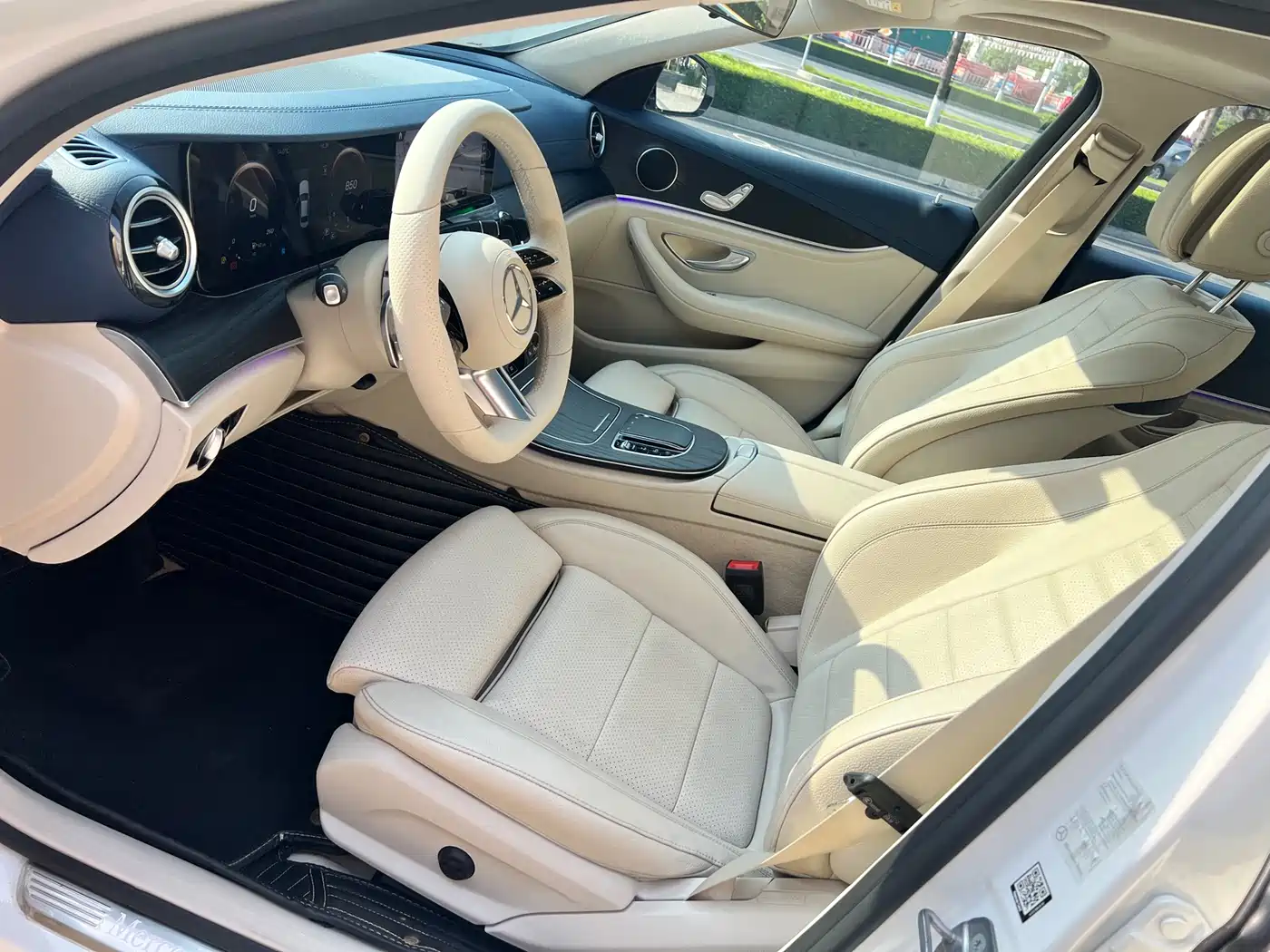 Mercedes-Benz E-Class 2022 E 260 L Sport фото 4