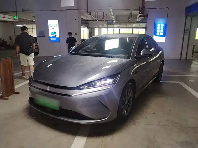 BYD Qin L 2025