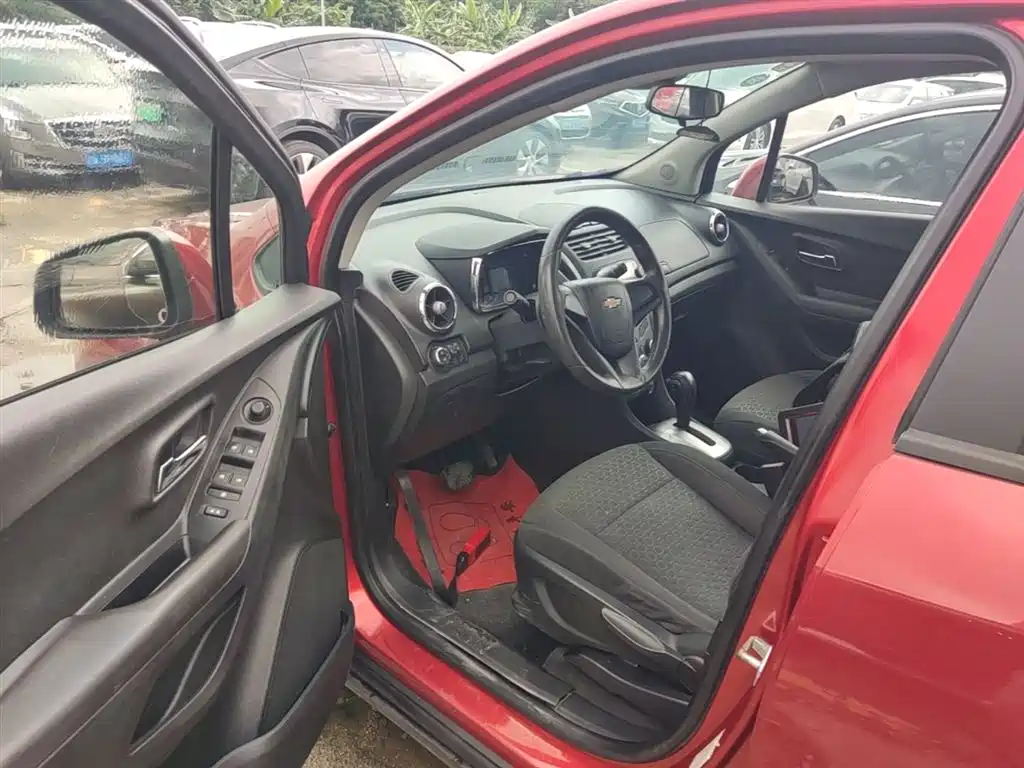 Chevrolet Trax 2014 1.4T Automatic 2WD Comfort фото 16