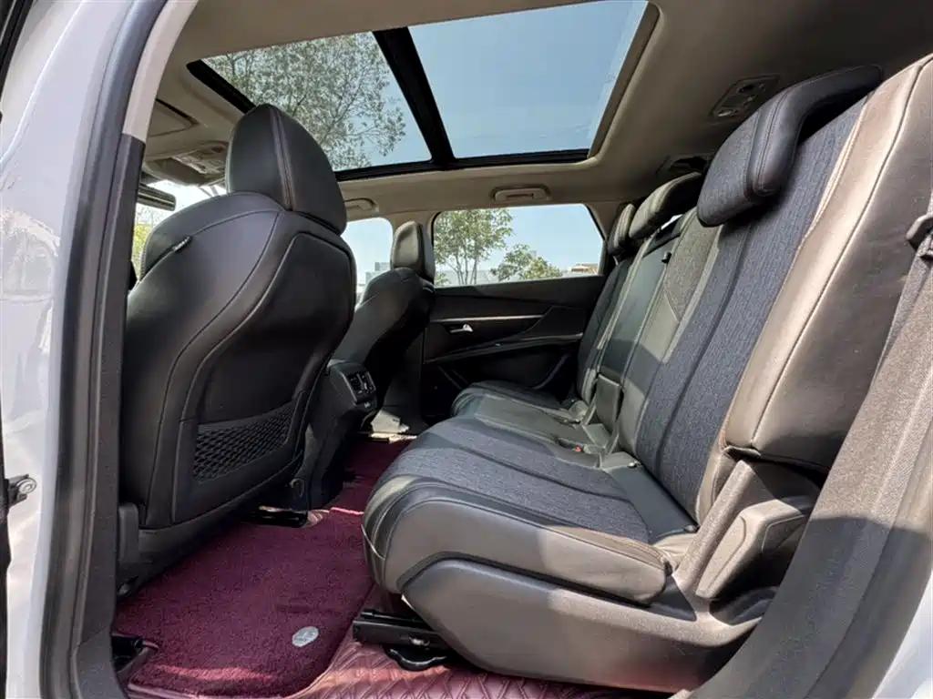 Peugeot 5008 2019 380THP 5-seat Elite Edition фото 19