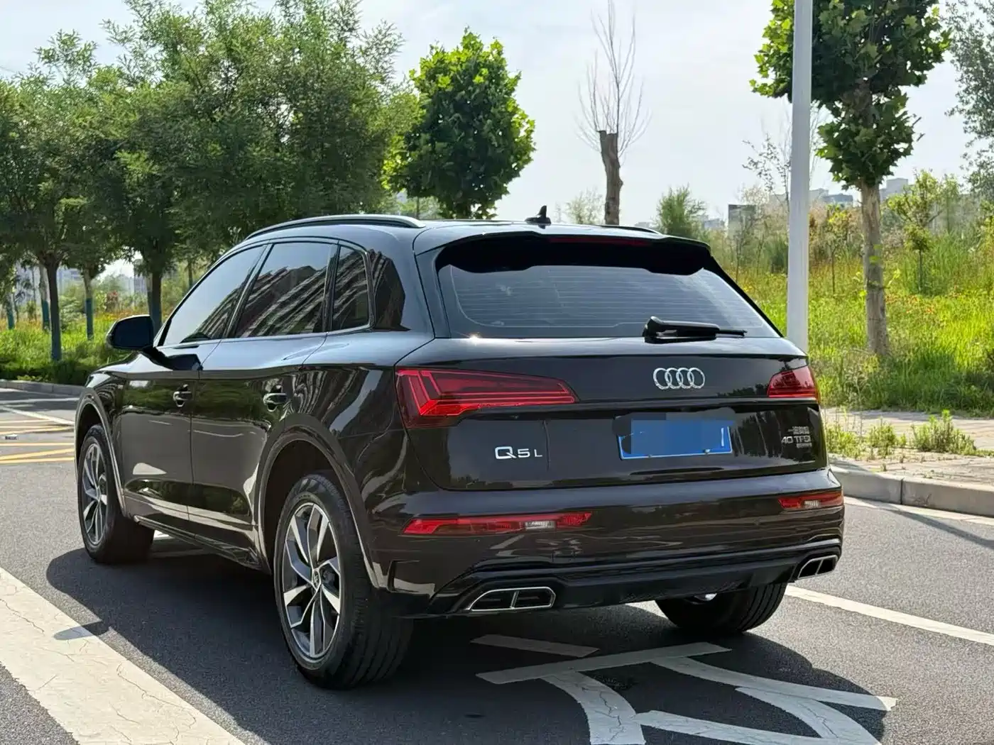 Audi Q5L 2025 40 TFSI Luxury Dynamic фото 20