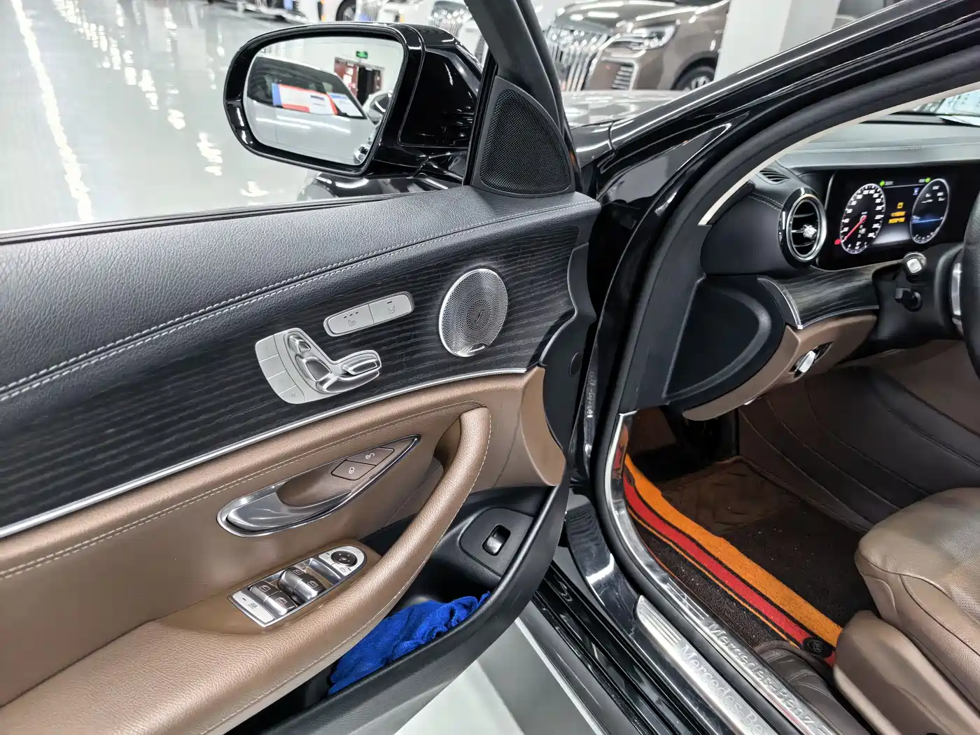 Mercedes-Benz E-Class 2020 E 300 L Sport Fashion Model фото 7