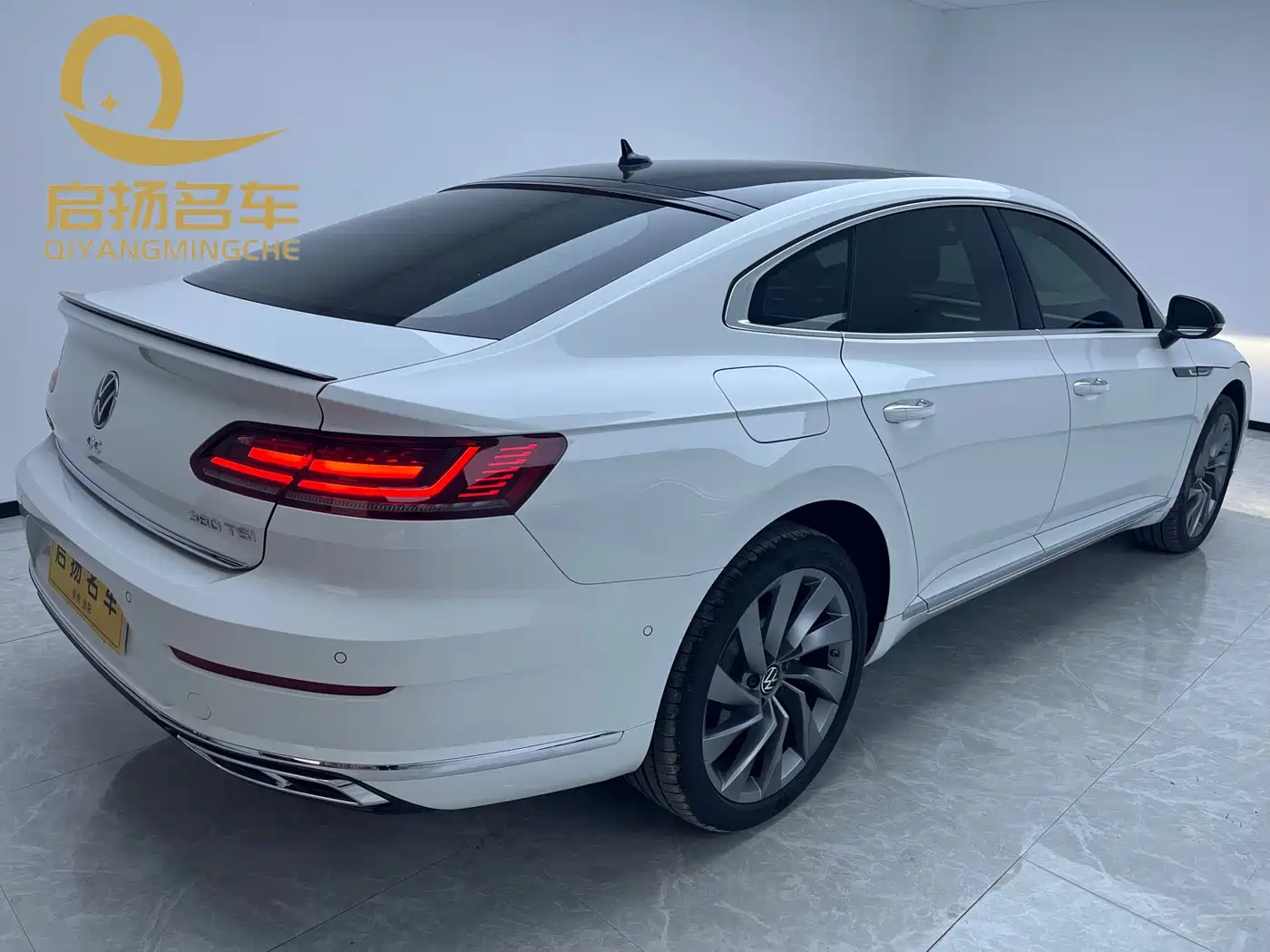 Volkswagen FAW-Volkswagen CC 2023 380TSI Eye-catching Edition фото 28