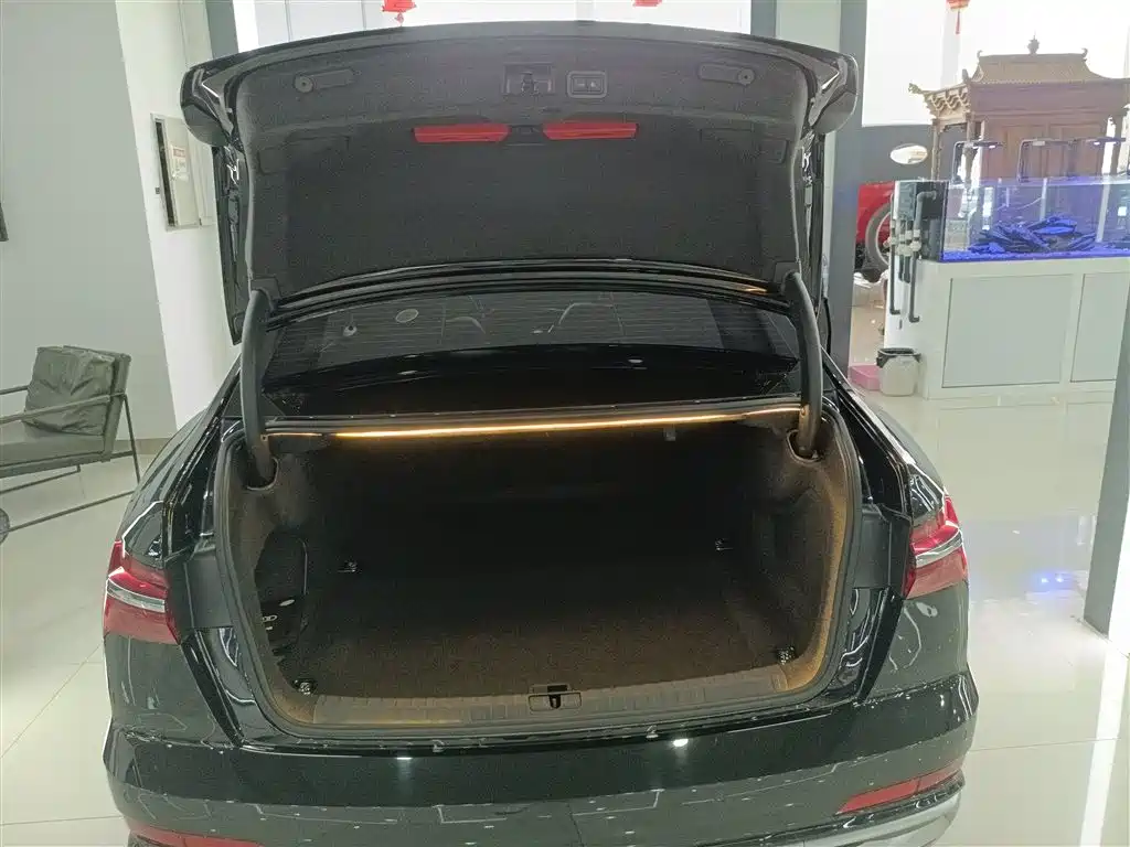Audi A6L 2024 45 TFSI Premium Dynamic фото 17