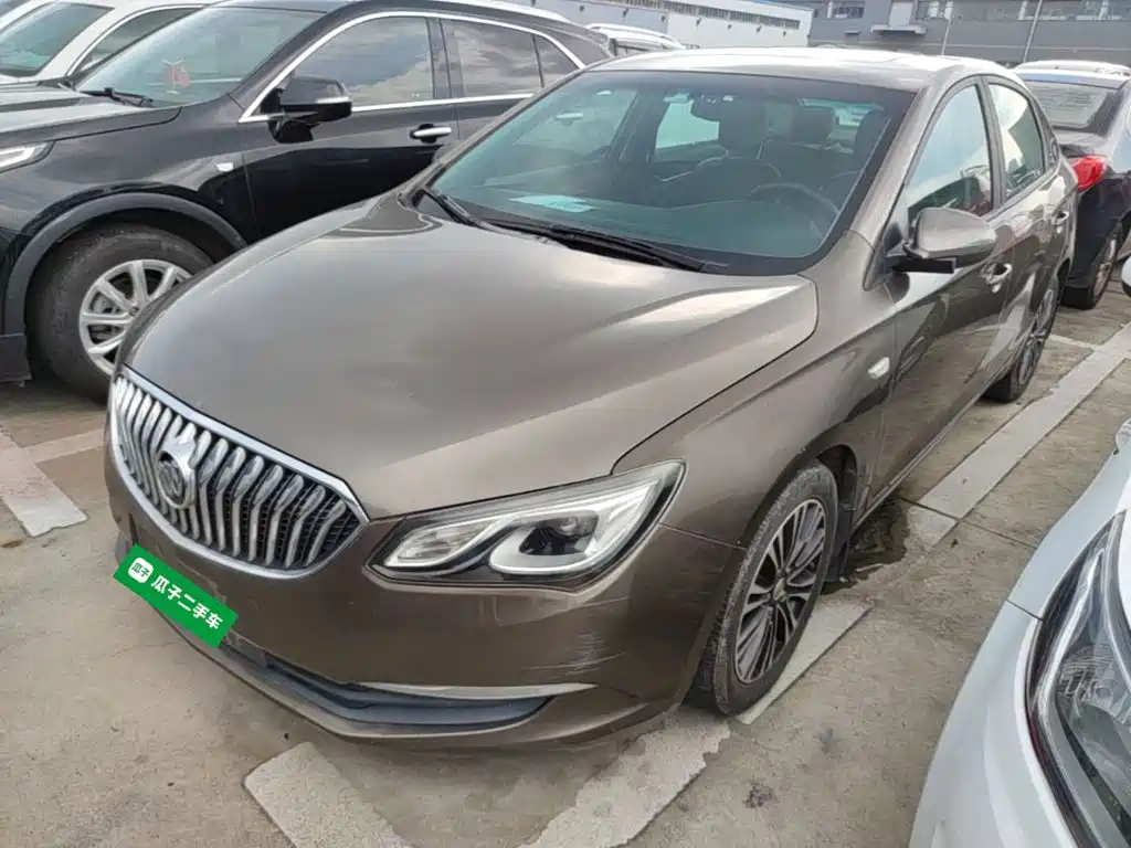 Photo 2 - Buick Excelle
