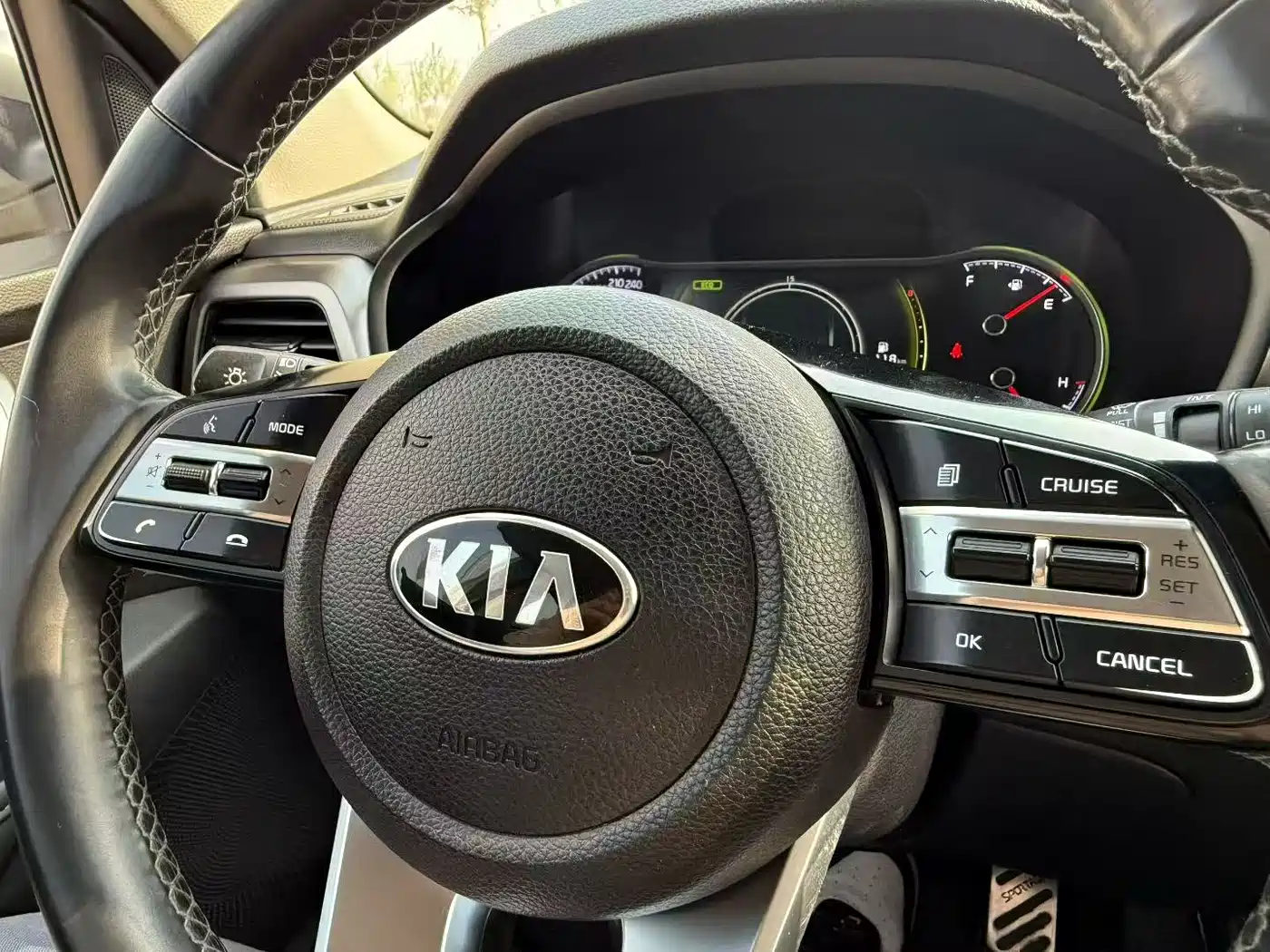 Kia Sportage 2019 2.0L Automatic Smart Luxury Edition фото 9