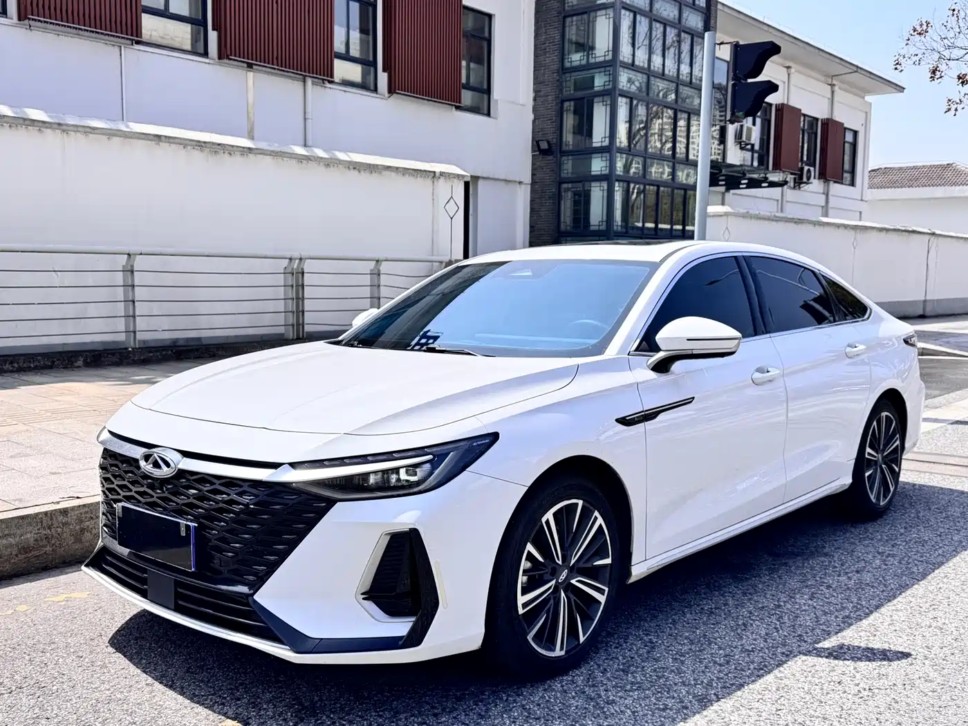 Chery Arrizo 8 2022 1.6T DCT Shang