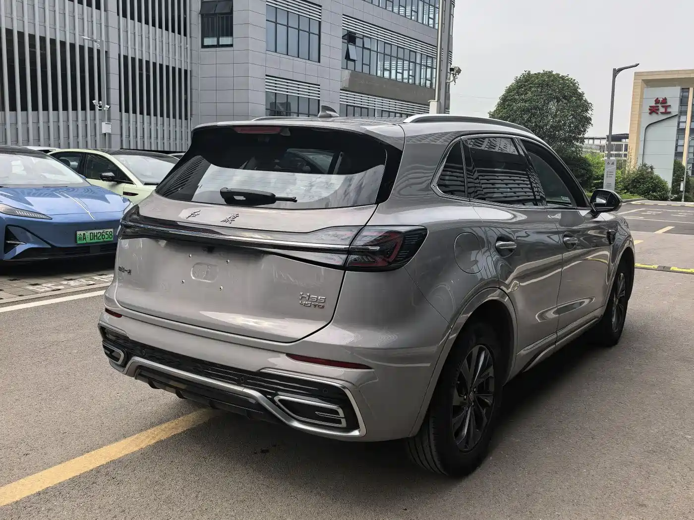 Hongqi HS5 2023 2.0T Flag Enjoy Pro Edition фото 11