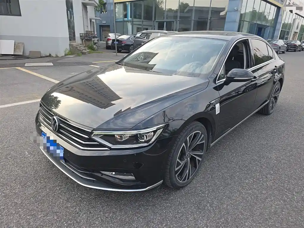 Volkswagen Magotan 2021 330TSI DSG 30th Anniversary Edition