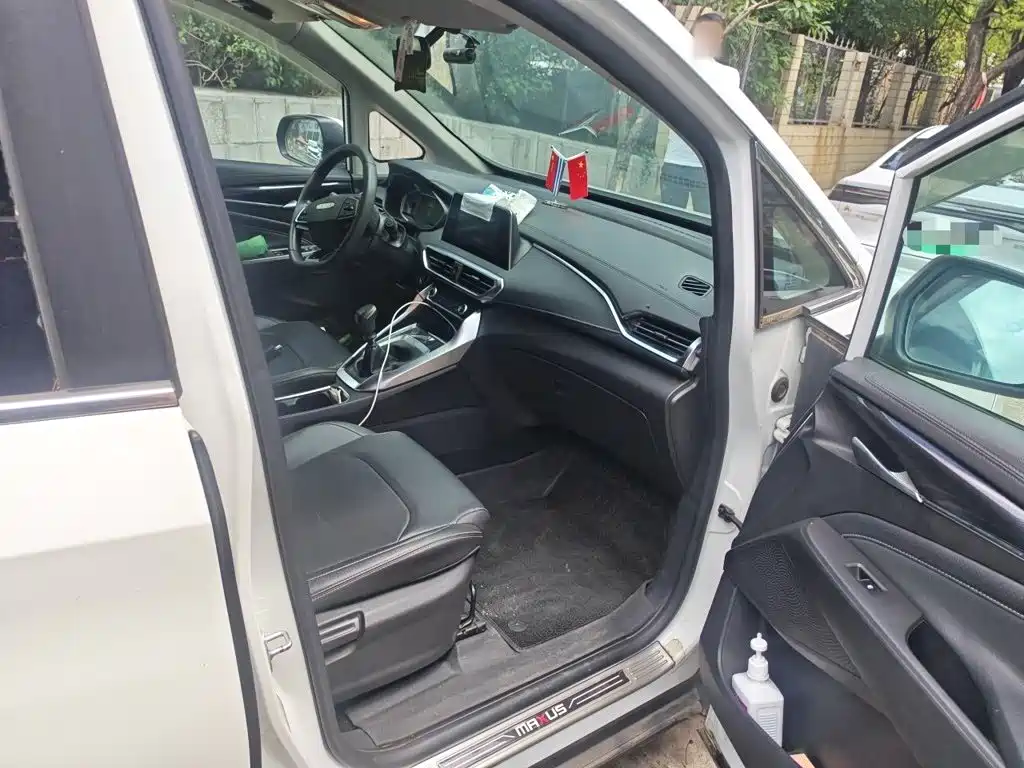 SAIC Maxus Maxus G50 2019 2019 1.3T Manual Joy Start Edition China V