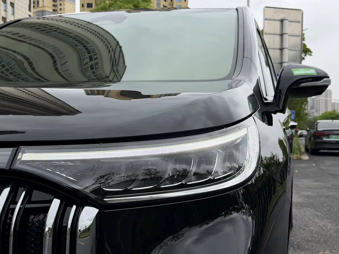 Voyah Auto Voyah Dreamer 2024 PHEV Extended Range Premium Edition фото 16