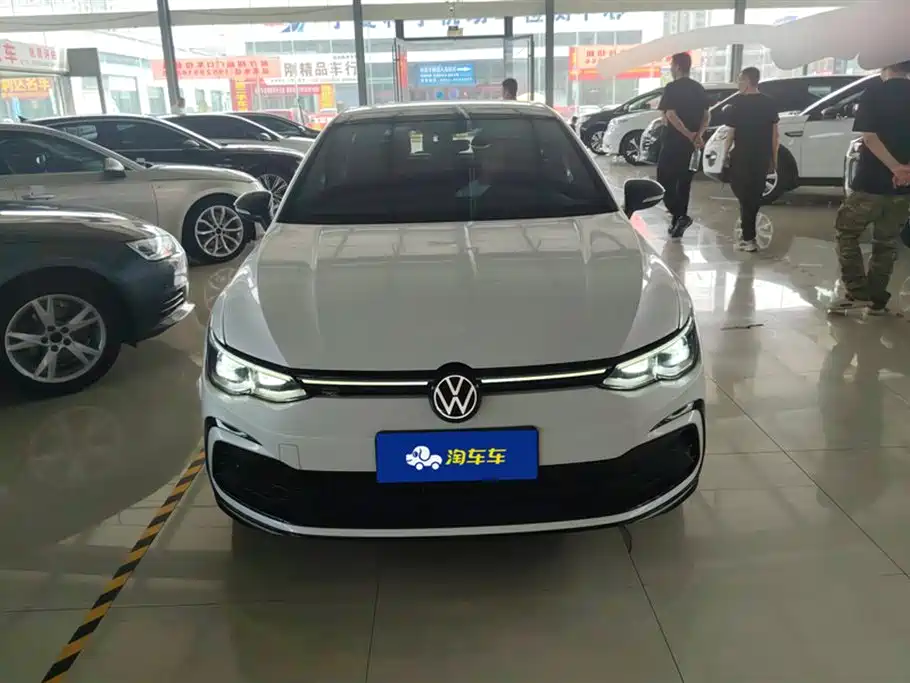 Volkswagen Golf 2023 280TSI DSG R-Line Lite фото 2