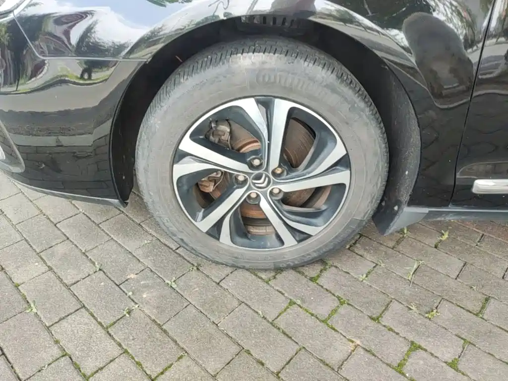 Фото 23 - Citroën C5
