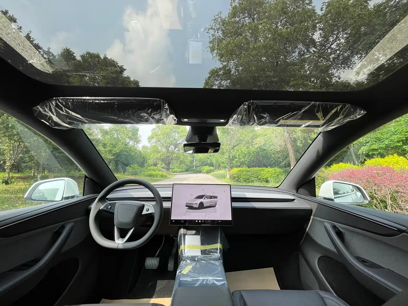 Tesla Model Y 2026 2026 Rear-Wheel Drive