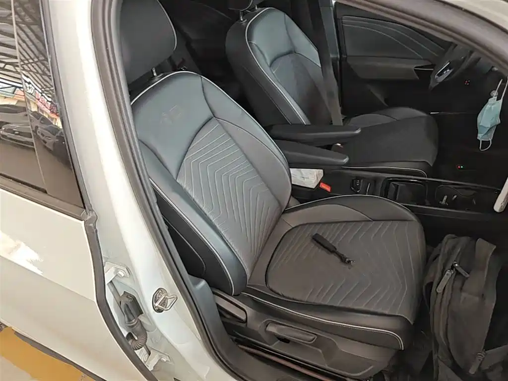 Volkswagen ID.3 2024 Pure Smart Edition фото 25