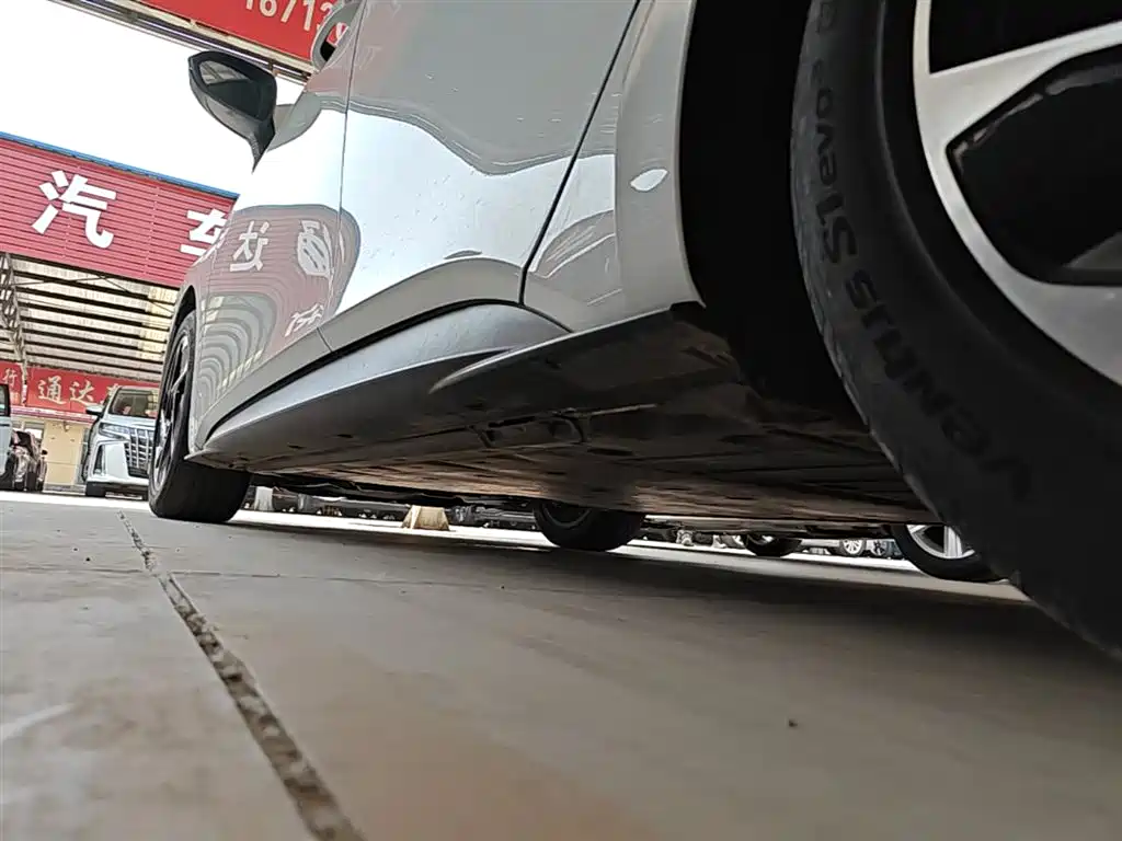 Volkswagen ID.3 2024 Pure Smart Edition фото 22