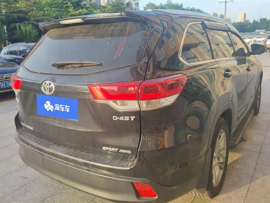 Toyota Highlander 2018 2.0T 4WD Luxury 7-seater China VI фото 3