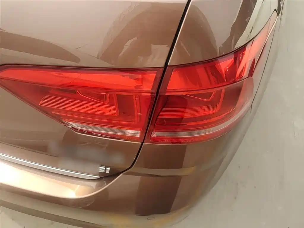 Volkswagen Lavida Tour 2017 180TSI DSG Comfort Edition фото 8