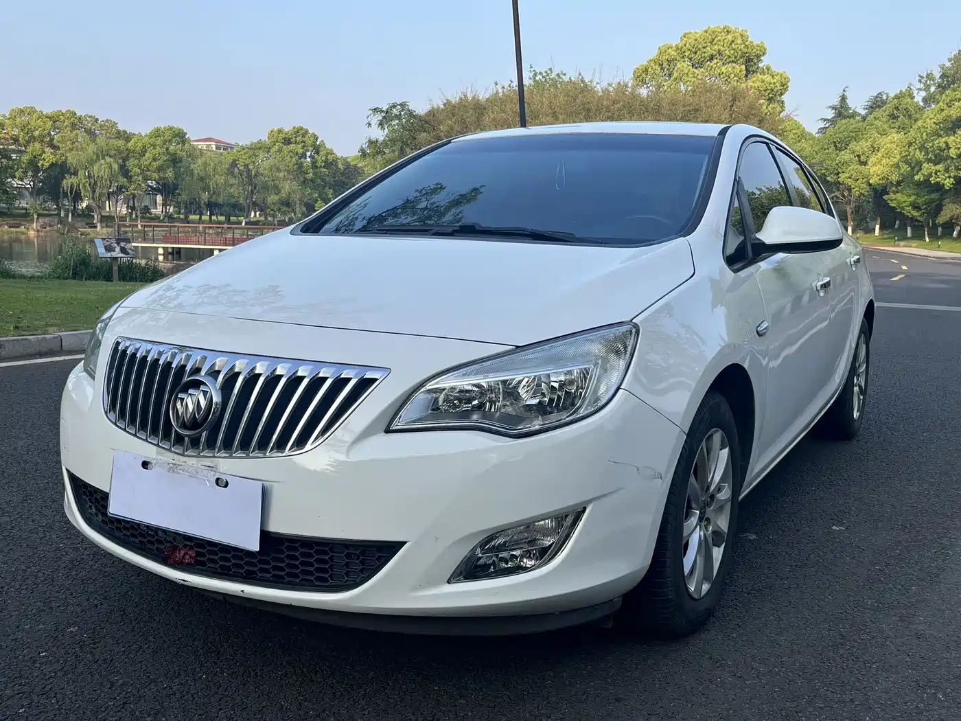 Фото 1 - Buick Excelle
