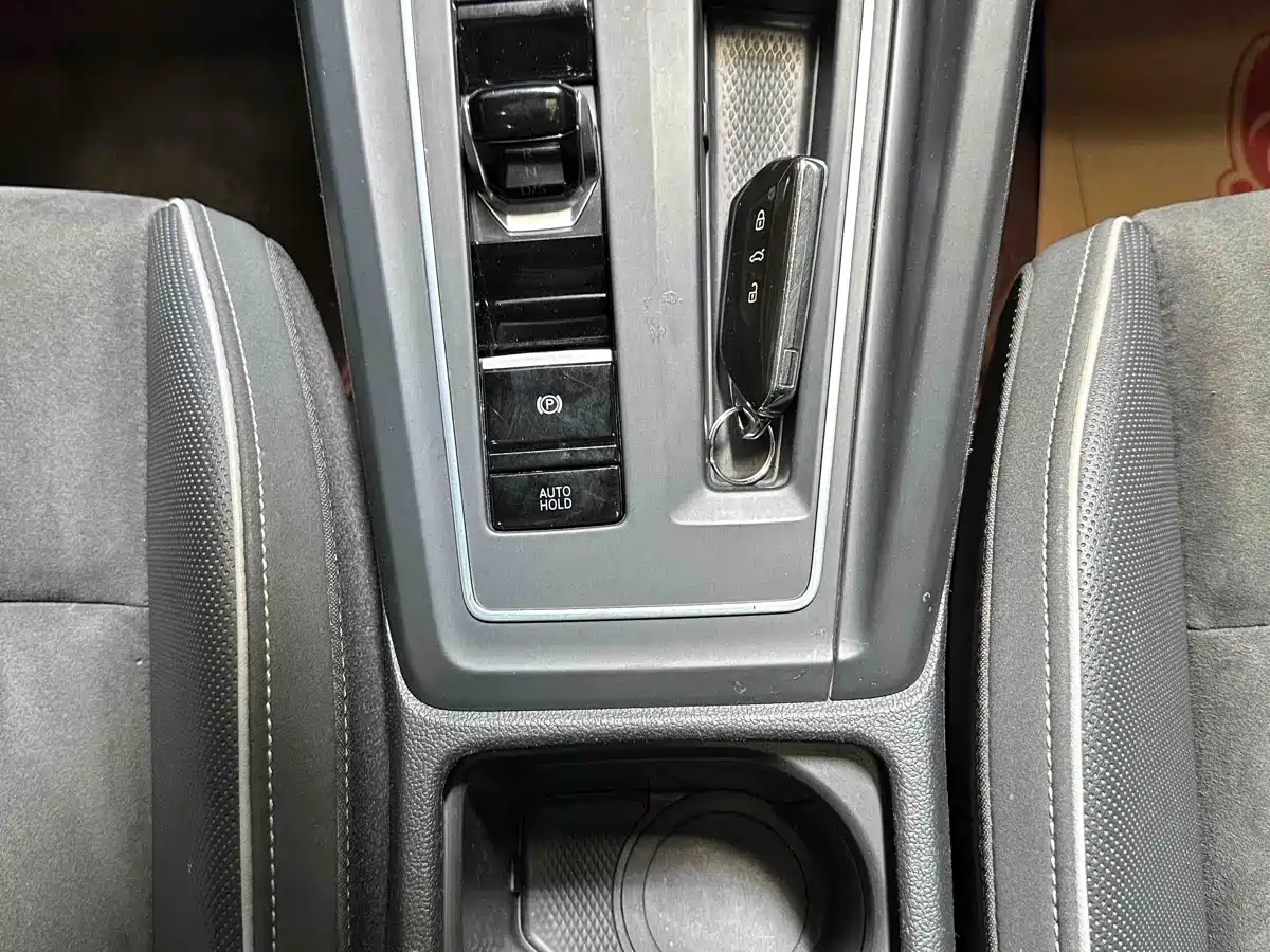 Volkswagen Golf 2021 280TSI DSG R-Line фото 14