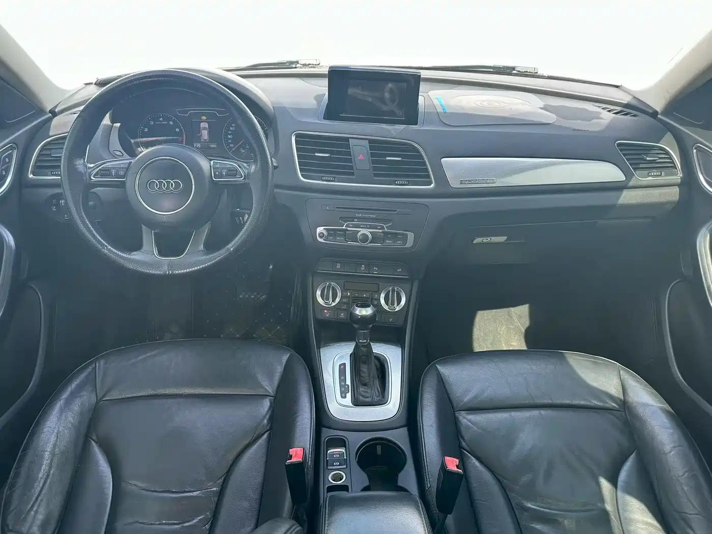 Audi Q3 2015 35 TFSI quattro Technology фото 5
